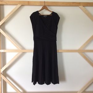 Black light sweater dress pleated Jones New York